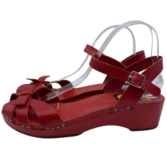 Swedish Hasbeens Sandal Red Leather Clog Bow Buckle Wood Size 8.5 - Picture 2 of 15